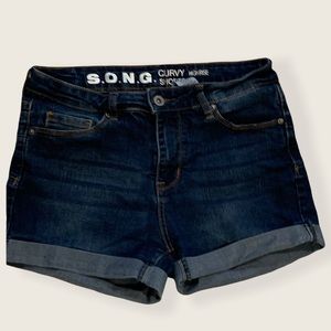 S.o.n.g. Dark wash Jean shorts junior 3/26